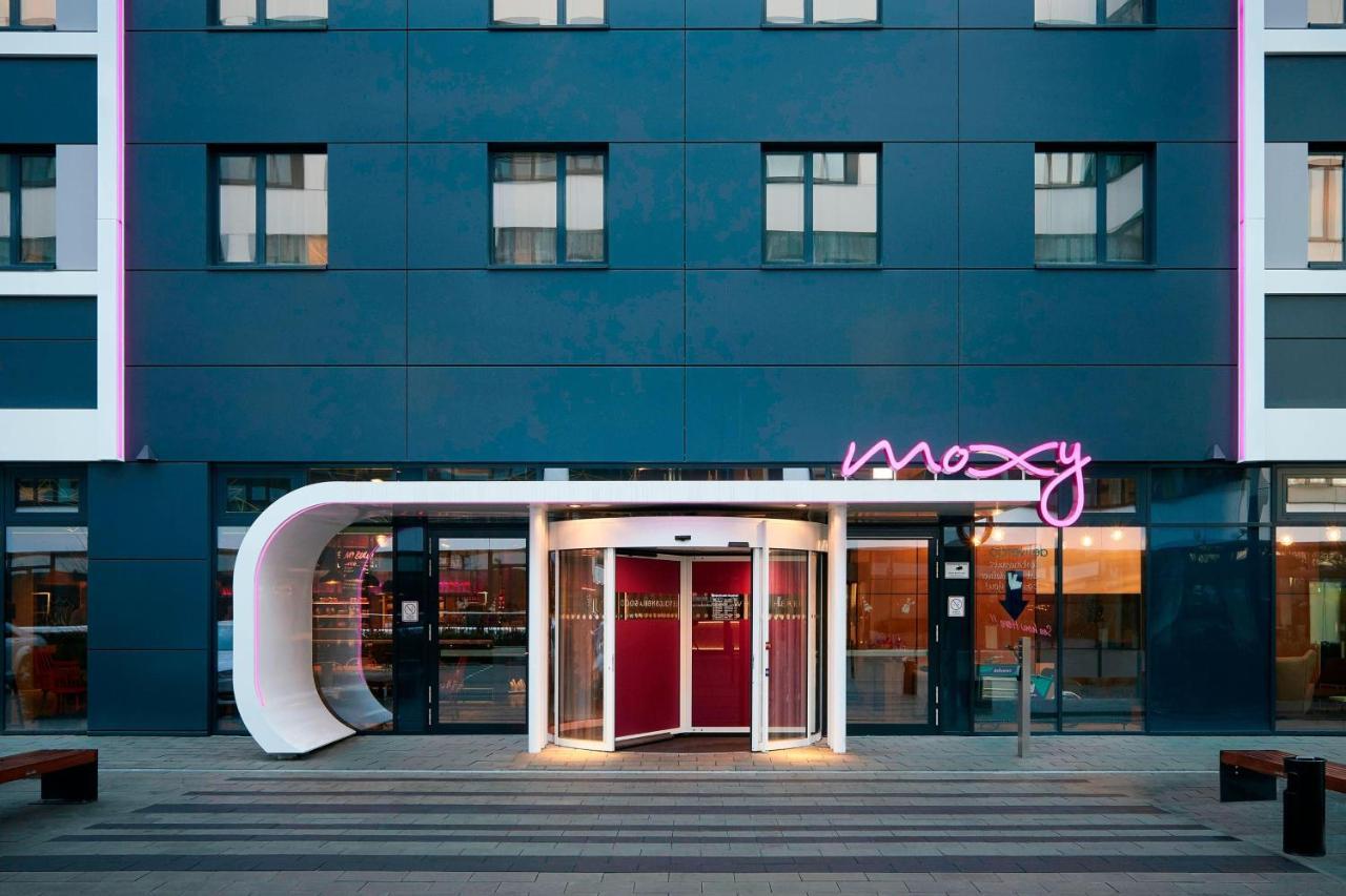 Hotel Moxy Frankfurt Eschborn Exterior foto